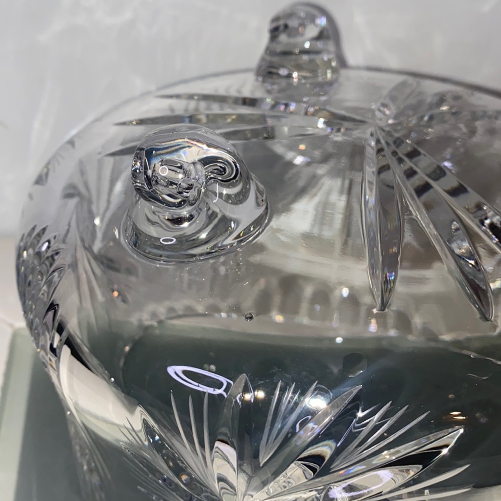 Vintage Bohemian Crystal Whirling Star Footed Candy Bowl Pinwheel Serving Dish - Picture 12 of 16